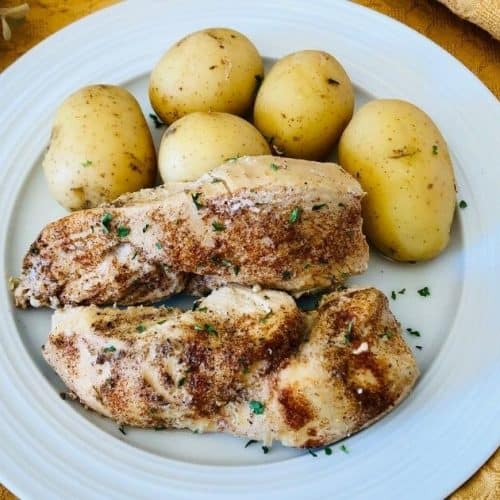 instant pot chicken breast recipe with paprika and potatoes