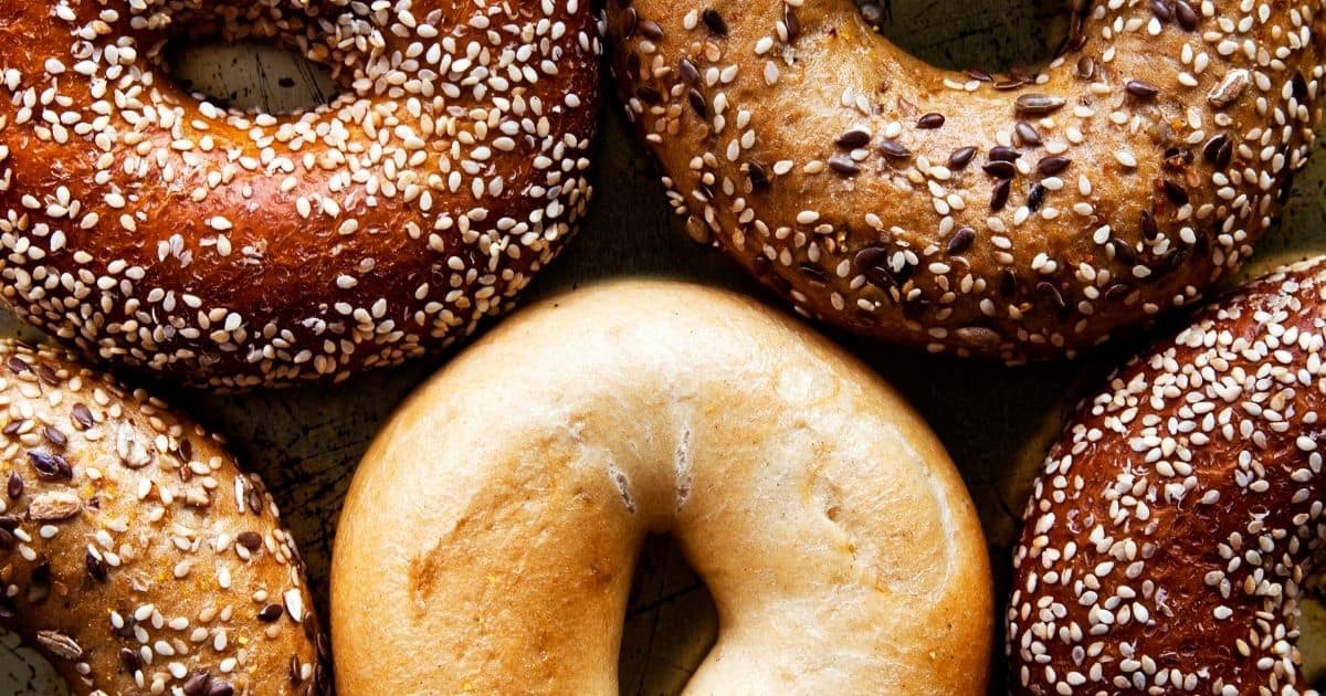 a close of view of the best gluten free bagels