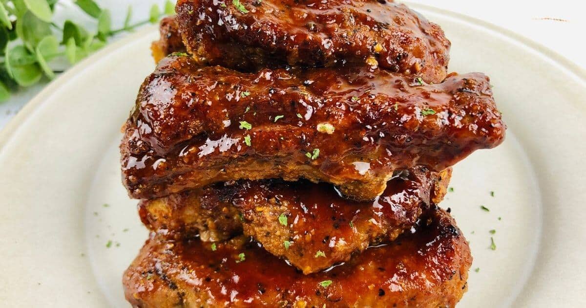 cooked and plated country style ribs in air fryer recipe
