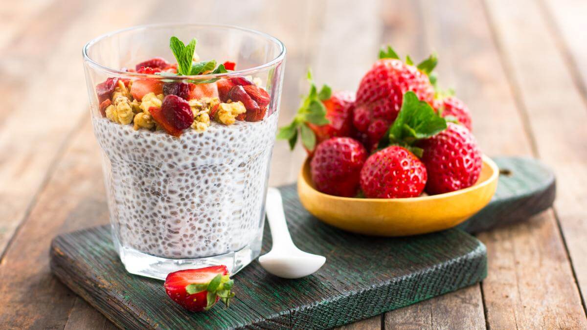 Chia seed pudding with strawberries.