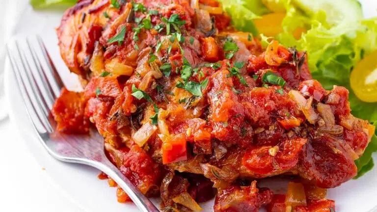 Slow cooker chicken cacciatore.
