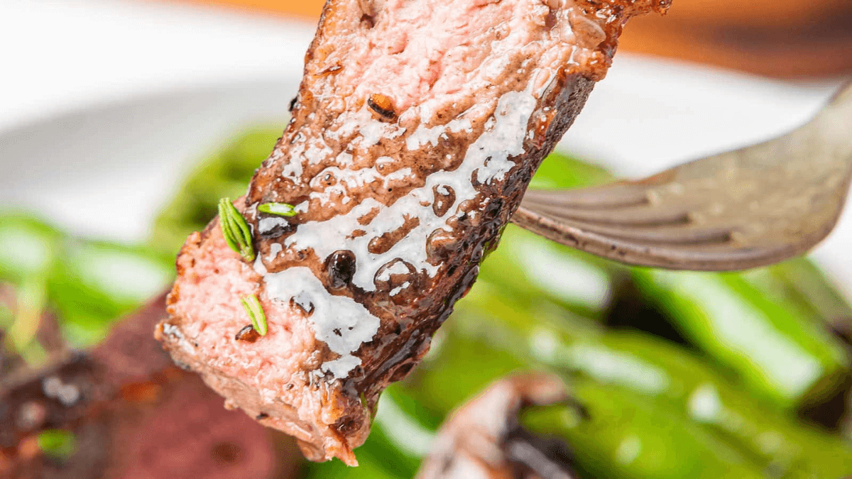 NY strip and green beans.