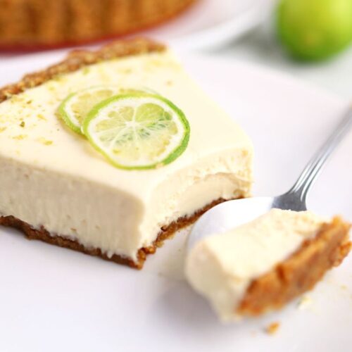 A slice of key lime pie.