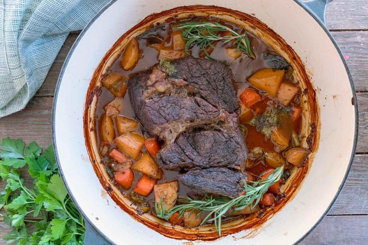 Pot roast in a dish.