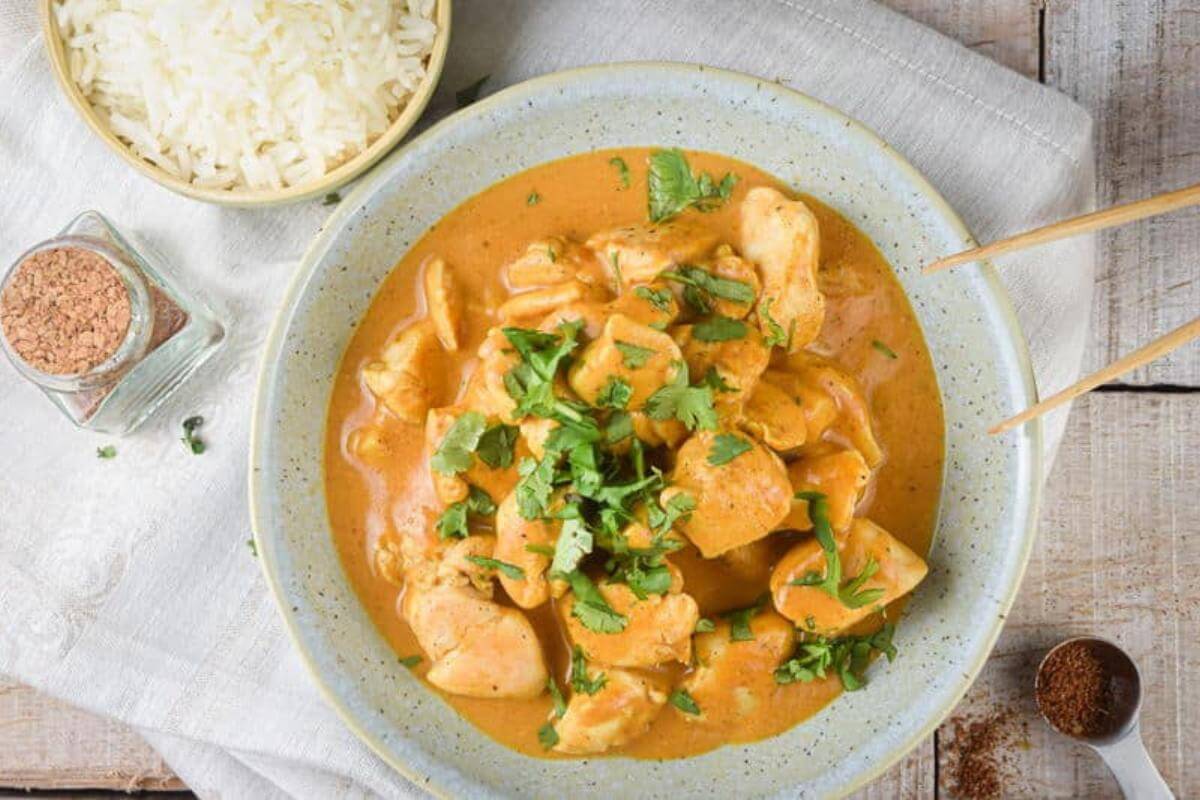 A bowl of butter chicken.