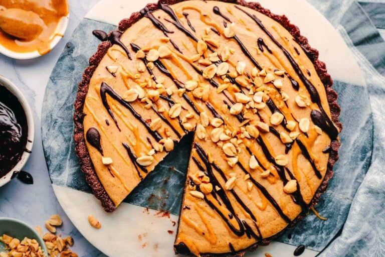 A peanut butter pie.