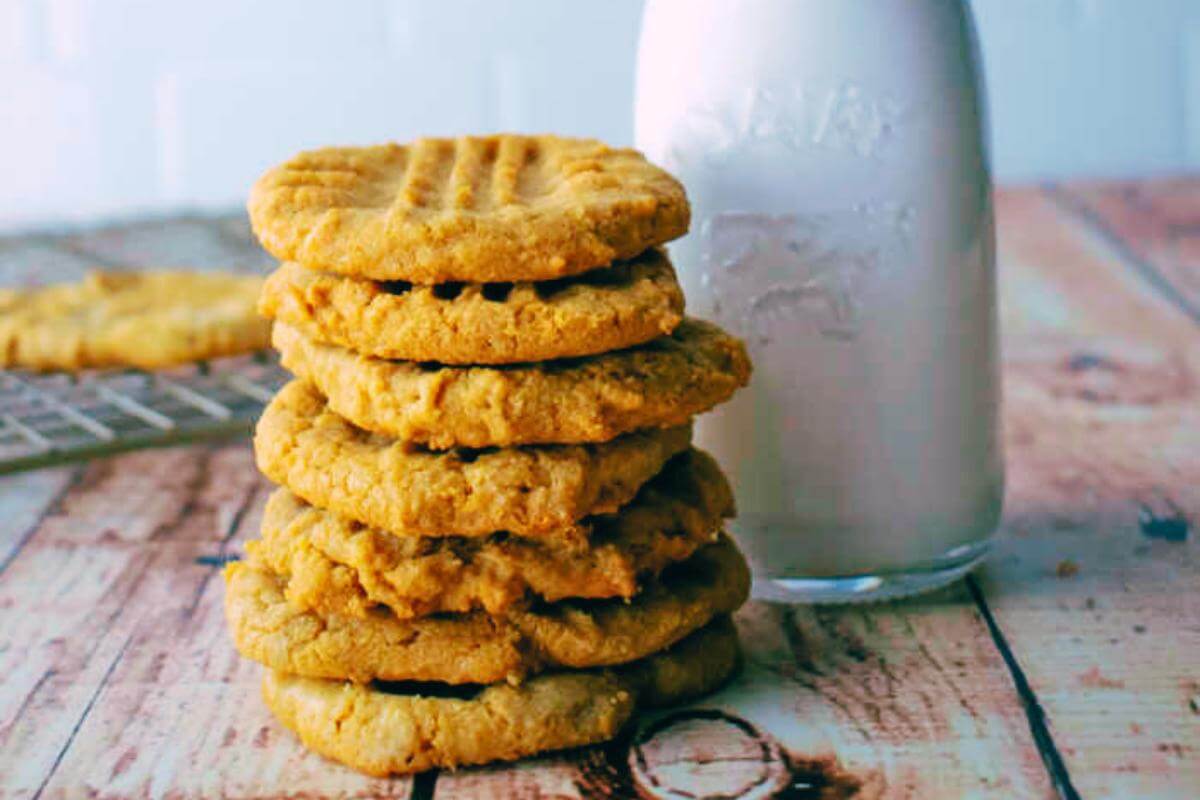 A stack of peanut butter cookies.