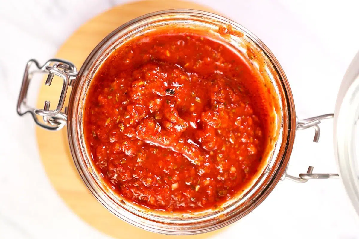 2-Minute Keto Pizza Sauce in a jar.