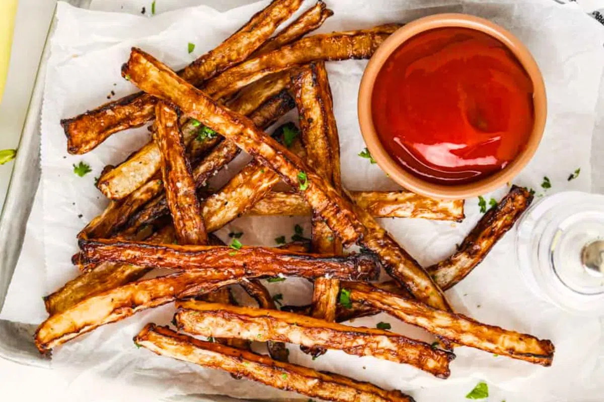 Air Fryer Daikon Fries with a dipping sauce.