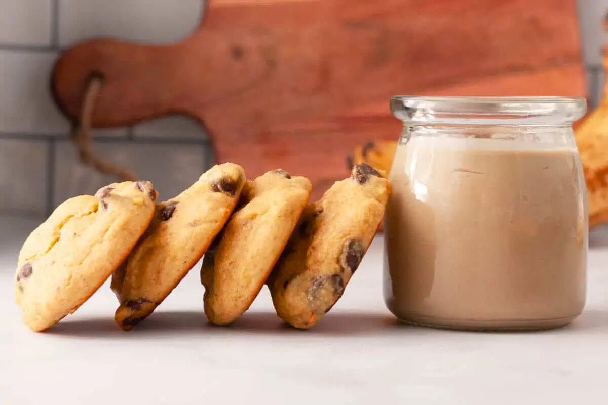 Banana Tahini Cookies with a chocolate drink.