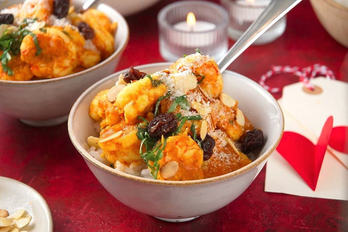 Electric Skillet Shrimp Curry close up look.