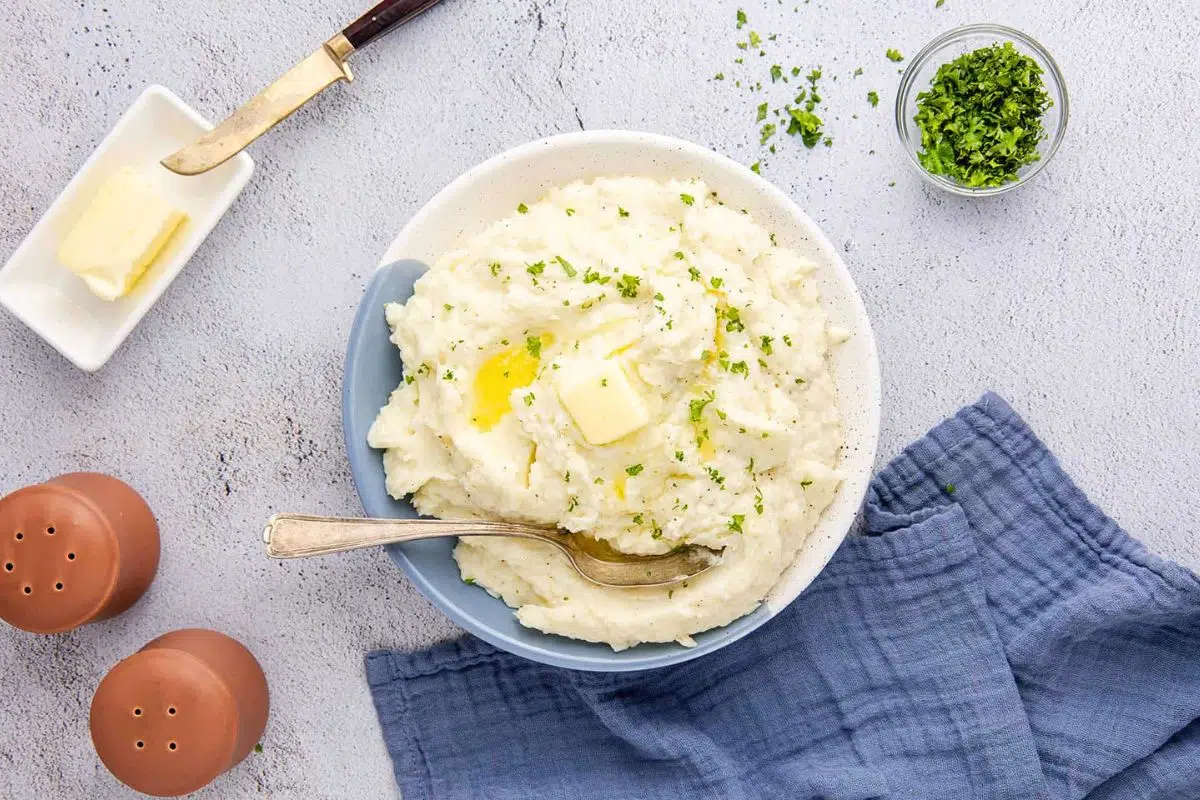 Idahoan Mashed Potatoes overhead view.