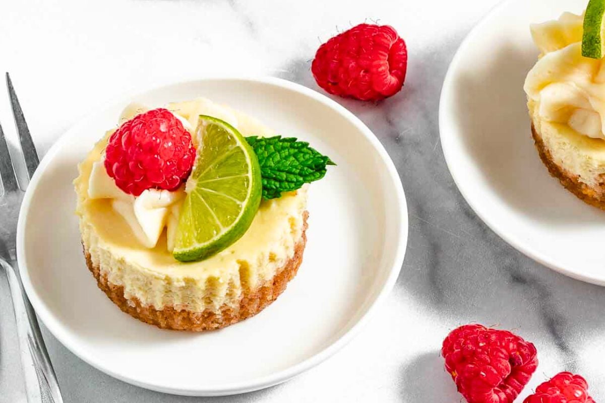 Mini Key Lime Cheesecakes served in a plate.