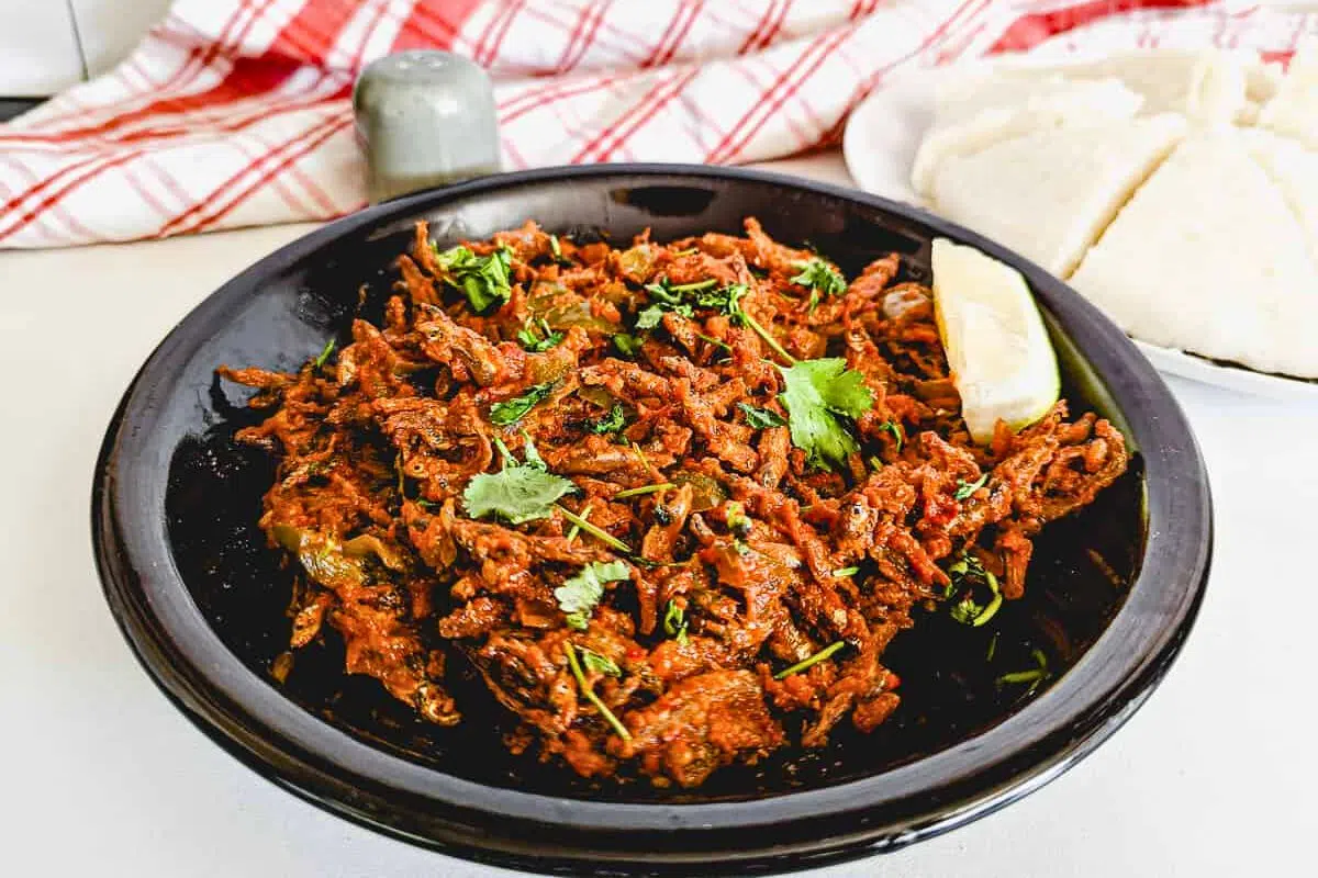 Pan-Fried Omena served on a plate.