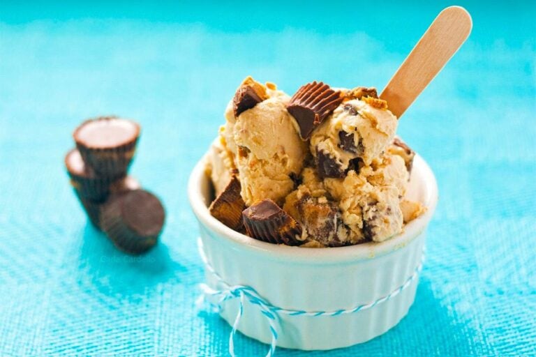 Peanut Butter Ice Cream topped with chocolate chuncks.