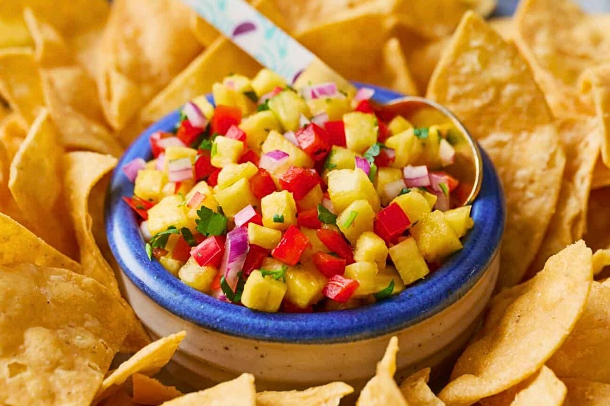 Fresh Pineapple Pico de Gallo Salsa
