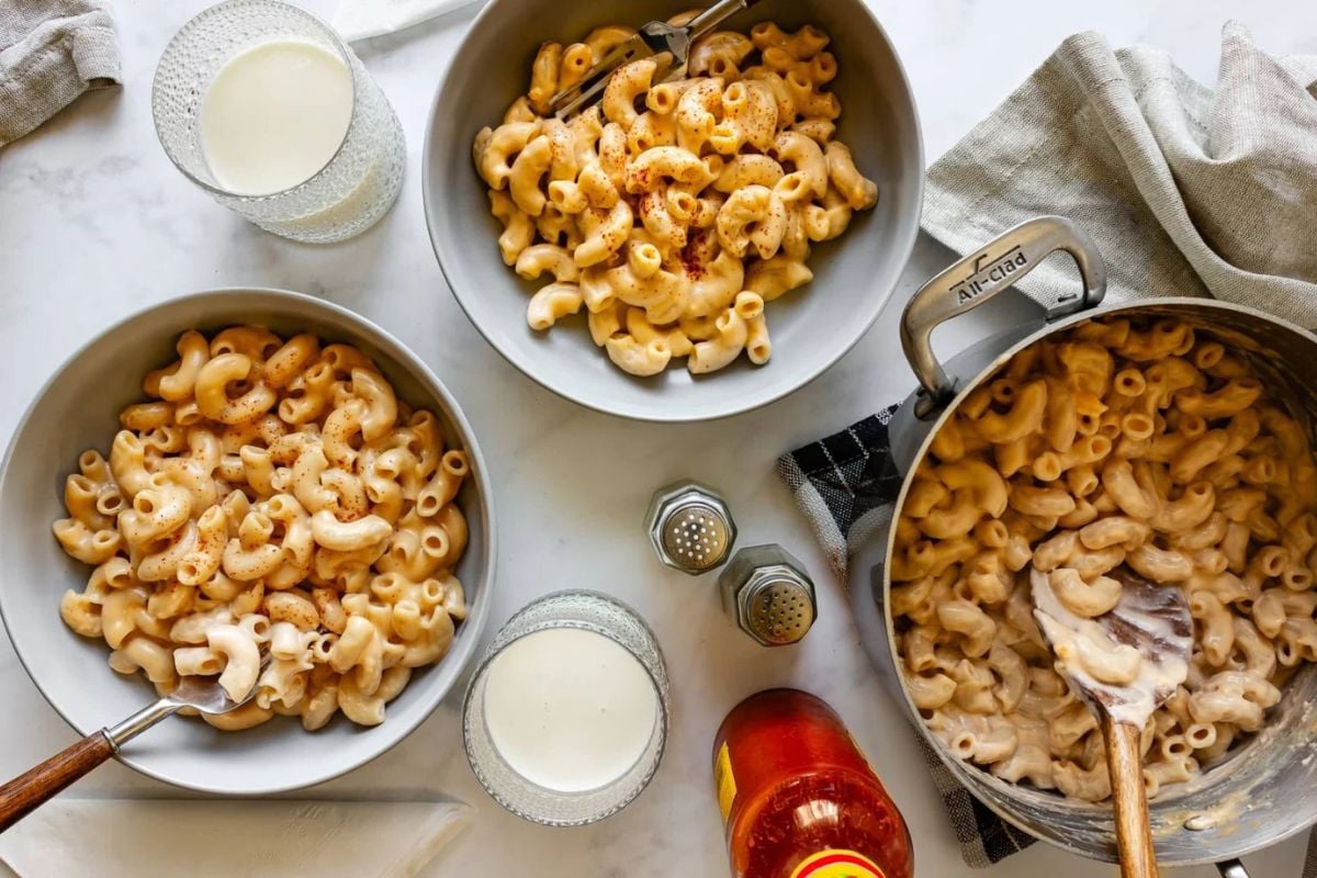 One Pot Gluten-Free Mac and Cheese overhead view.