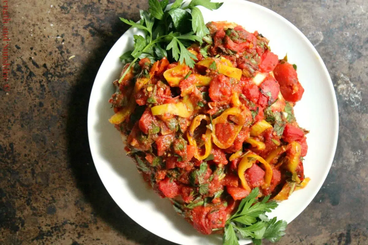 Banana Pepper and Tomato Baked Chicken served on a plate.