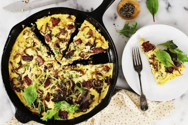 Potato-Crusted Sausage Quiche overhead view.