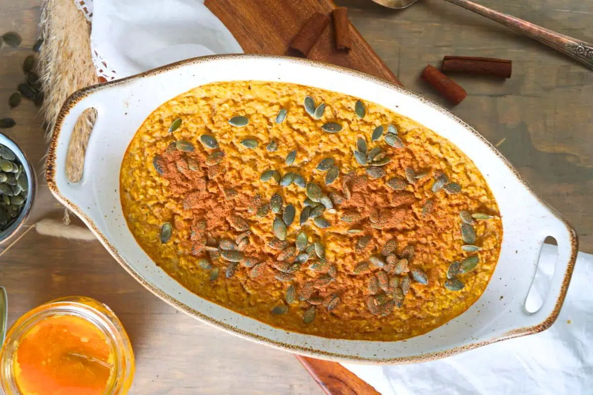 Pumpkin Pie Spice Baked Oatmeal overhead view.