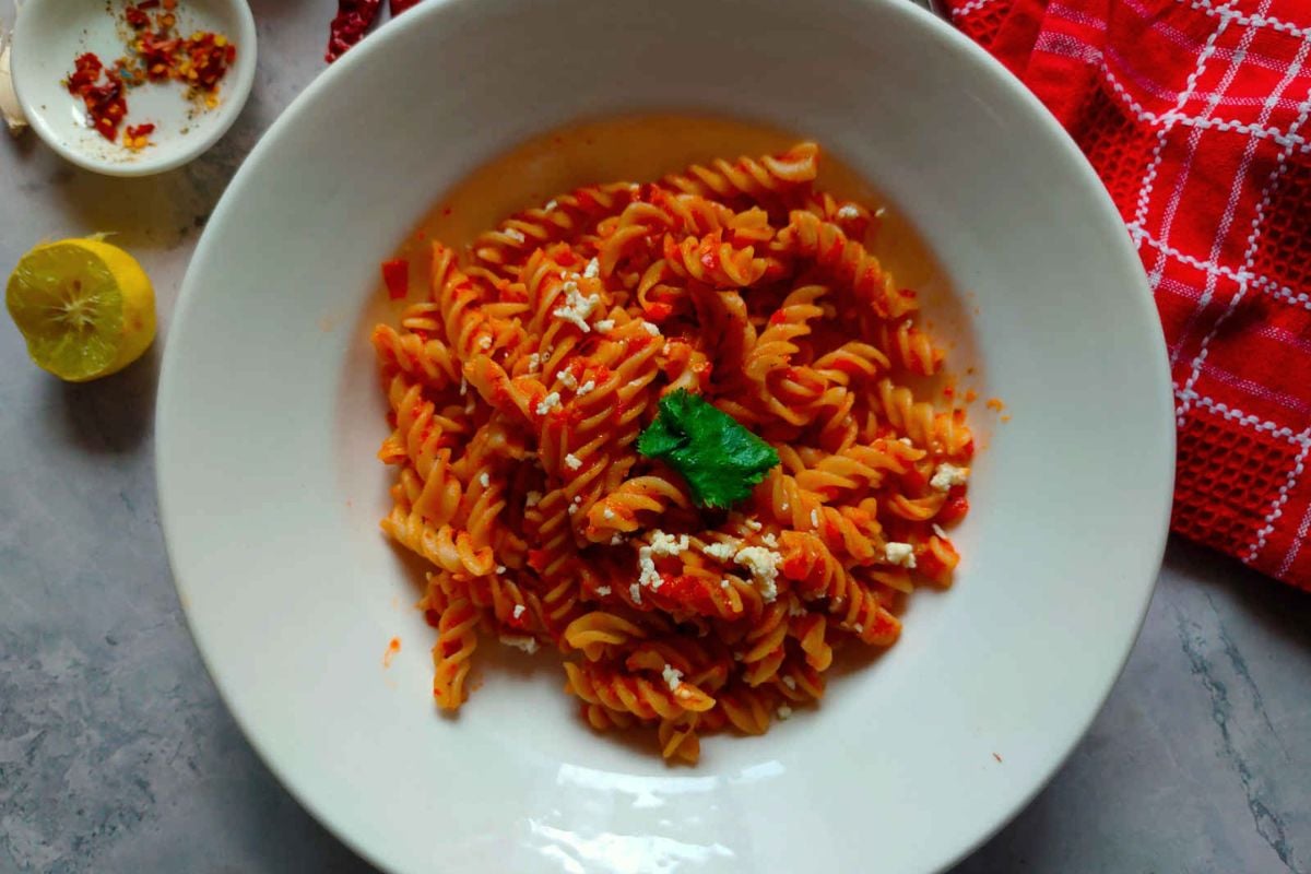 Vegan Arrabiata Pasta served on a plate.