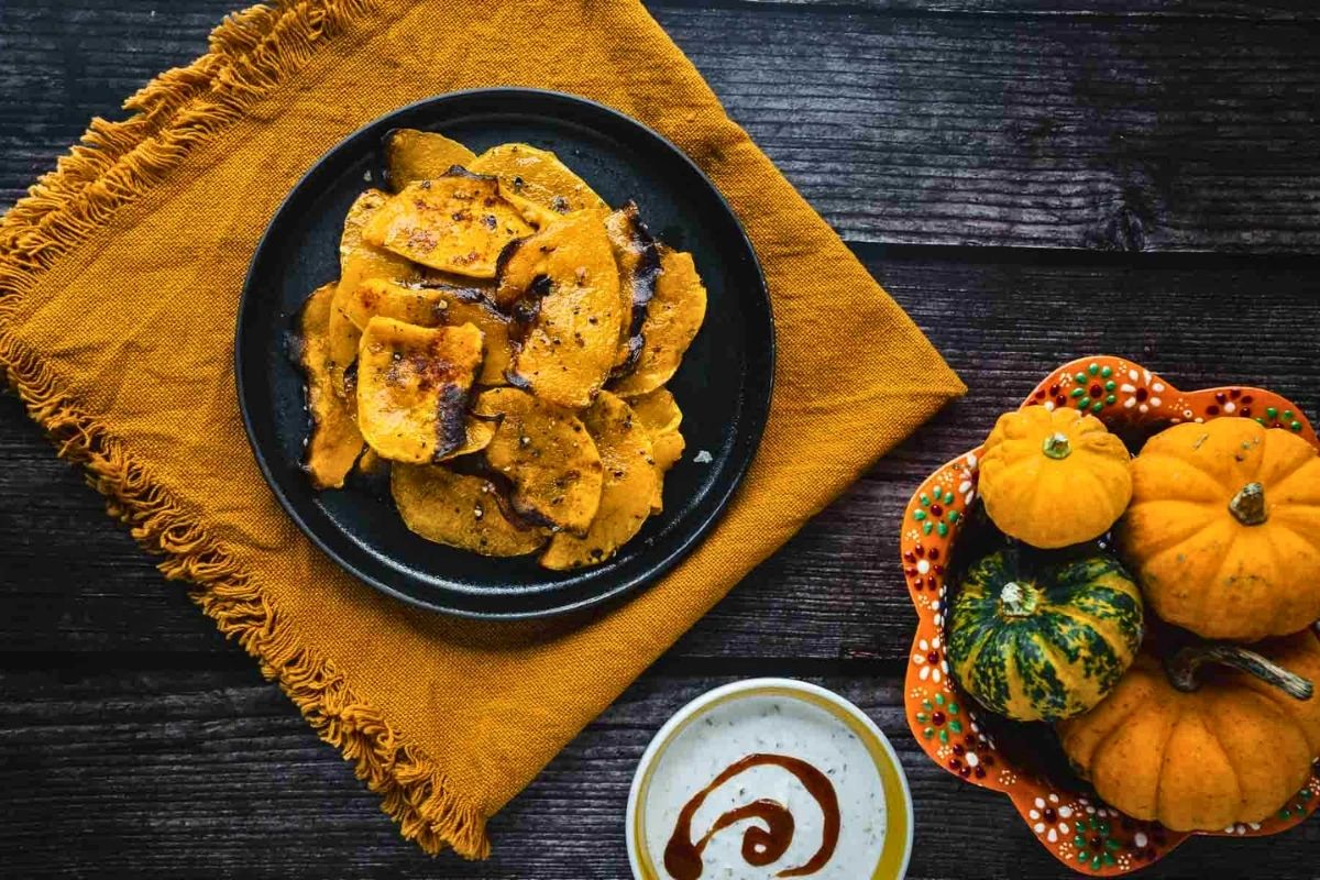 Baked Butternut Squash Chips overhead view.
