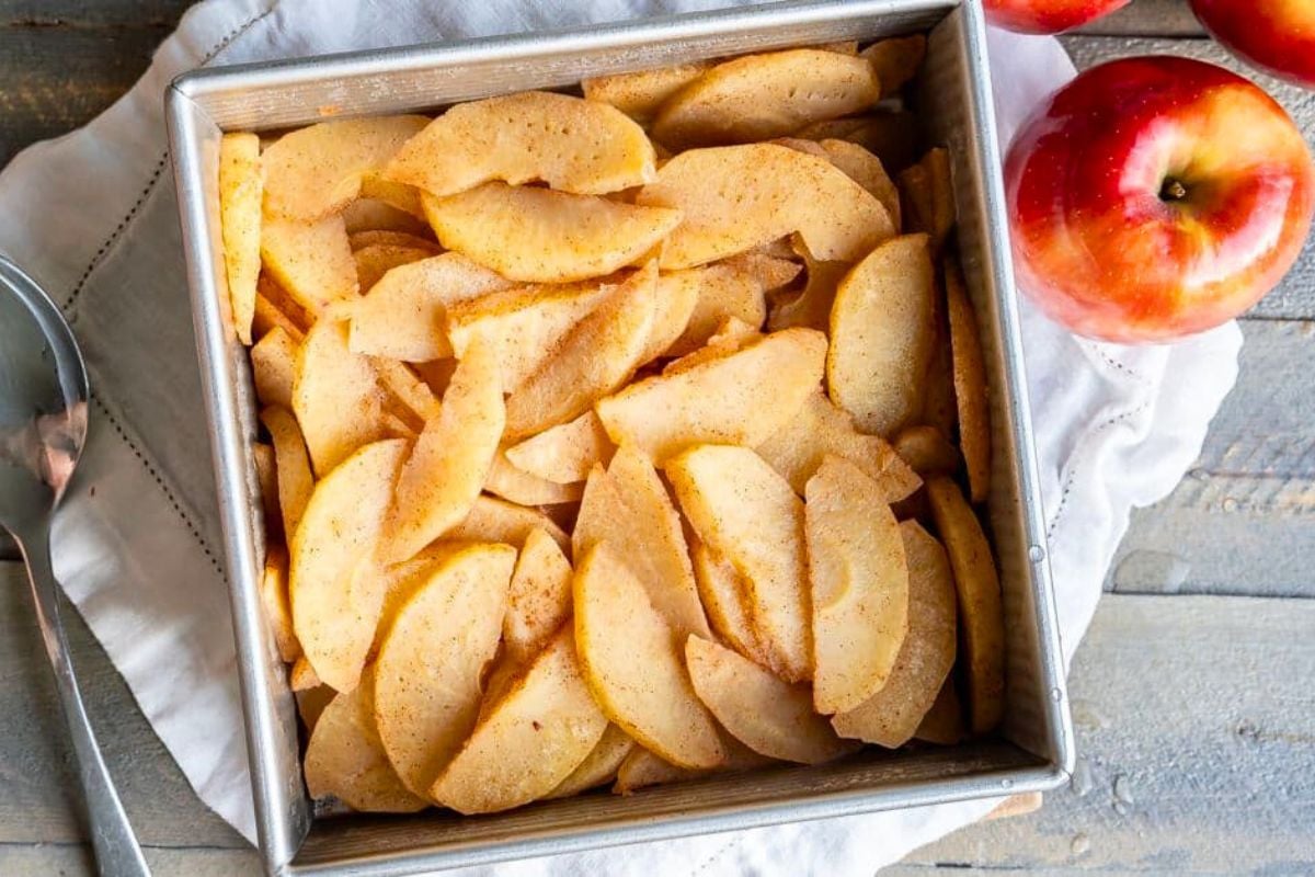 Baked Cinnamon Apple Slices overhead view.