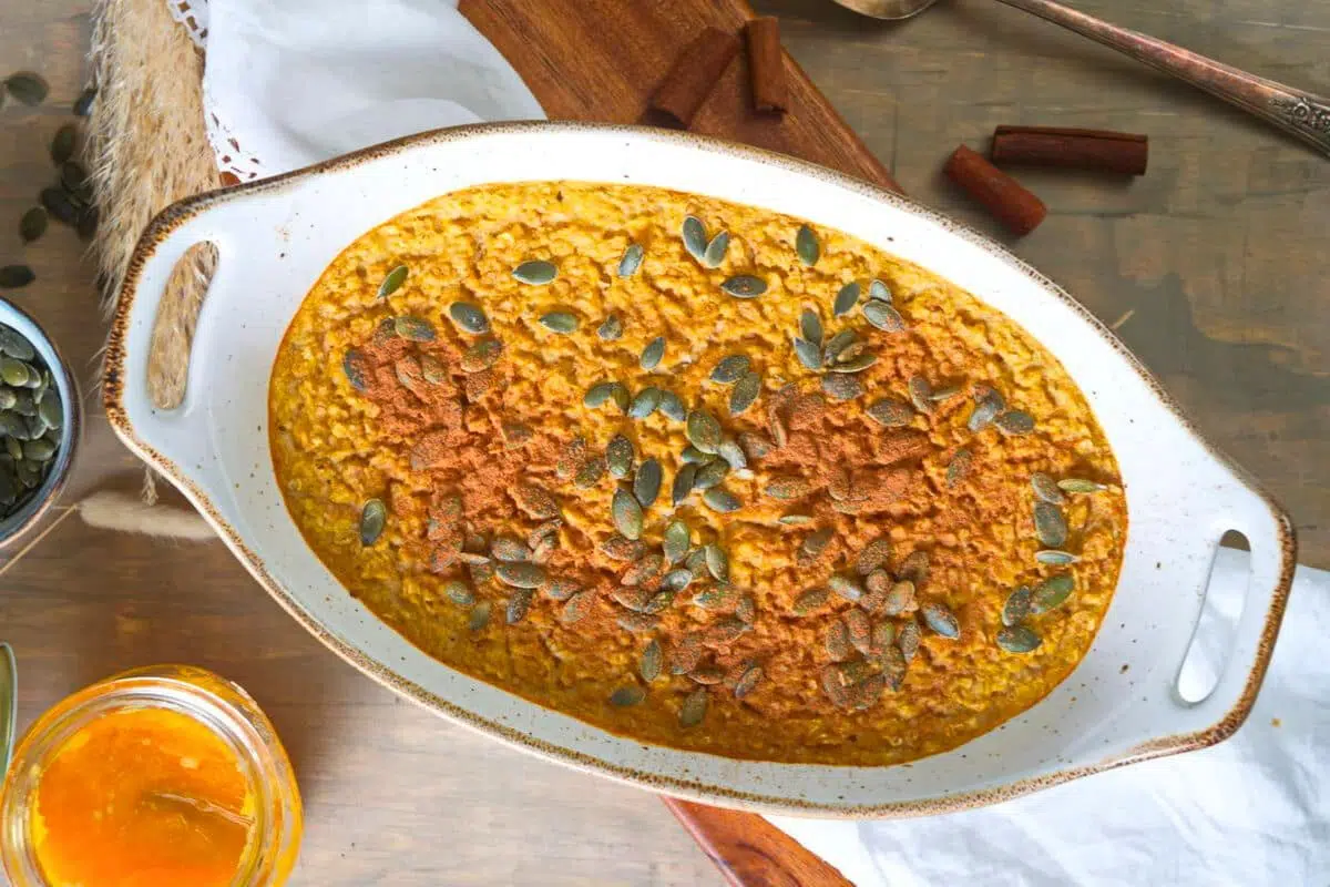 Pumpkin Pie Spice Baked Oatmeal overhead view.