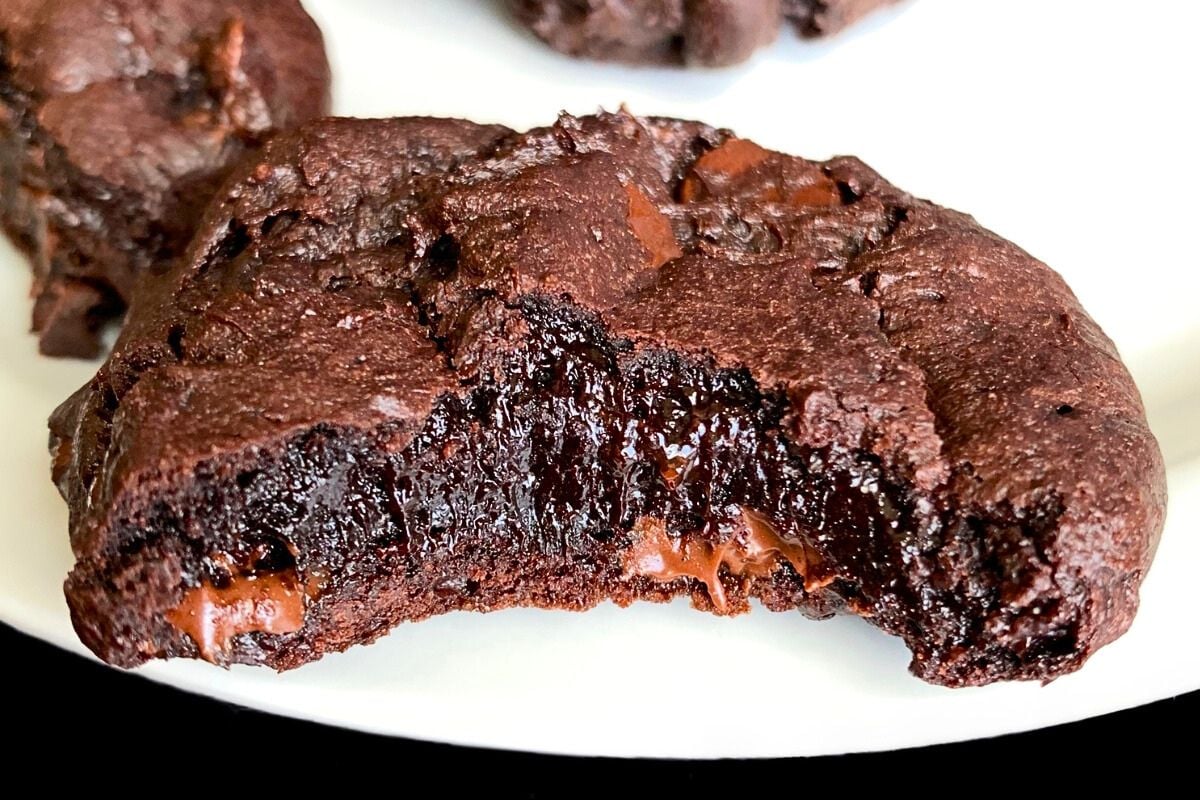 Keto Flourless Fudge Cookies close up look.