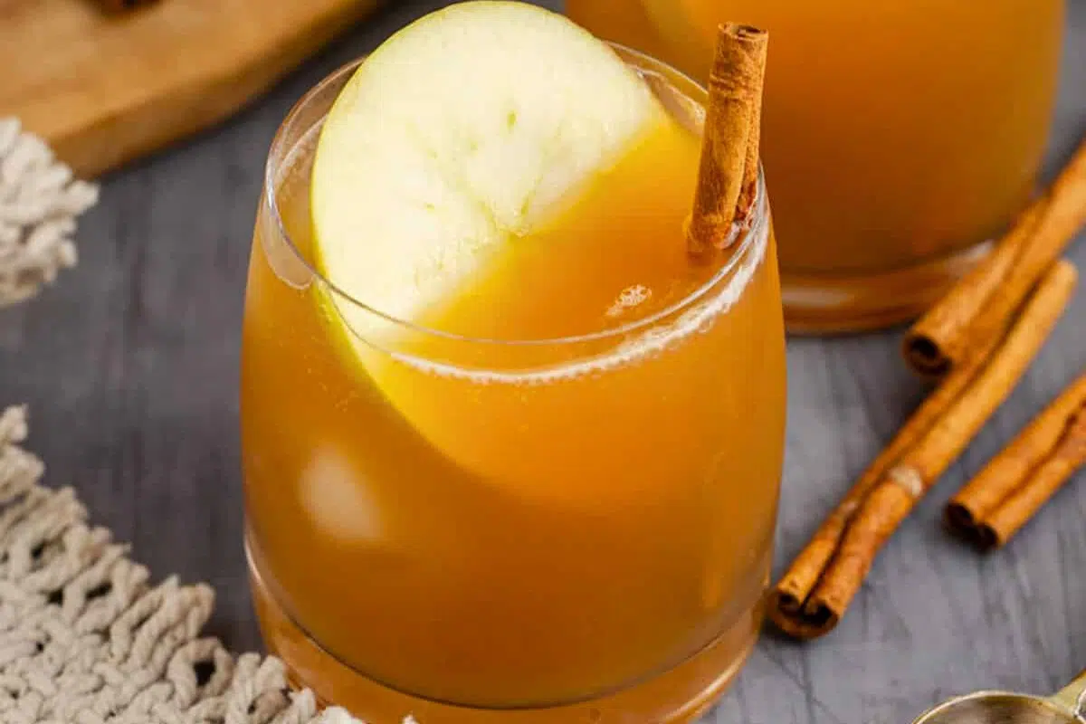 Apple Cider Bourbon Cocktail close up look.