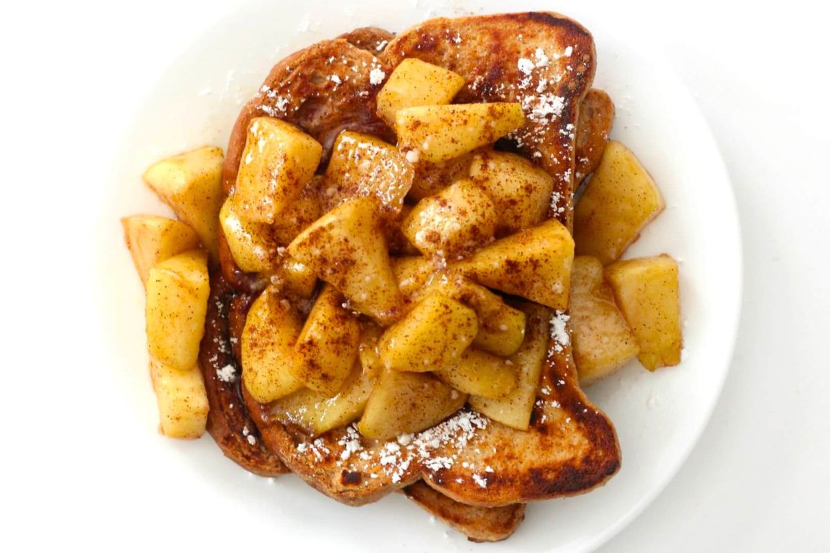 Apple Cinnamon French Toast on a plate.