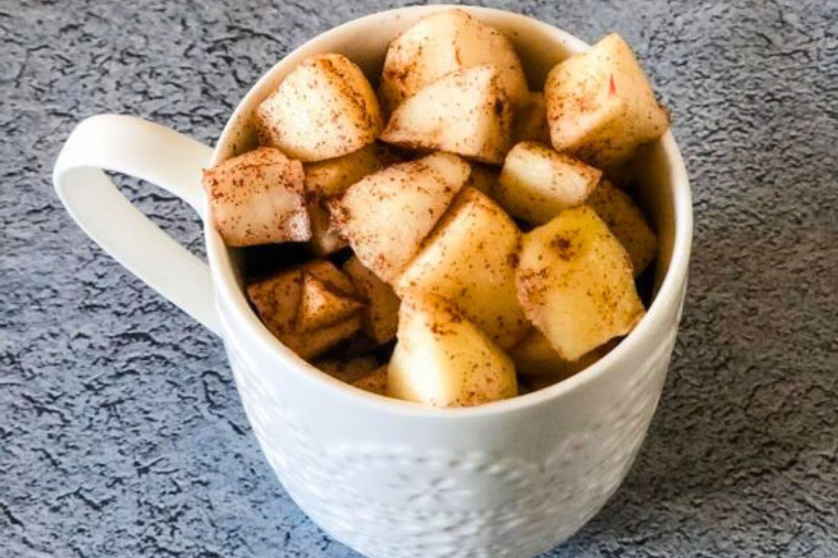 Apple Cobbler in a Mug.