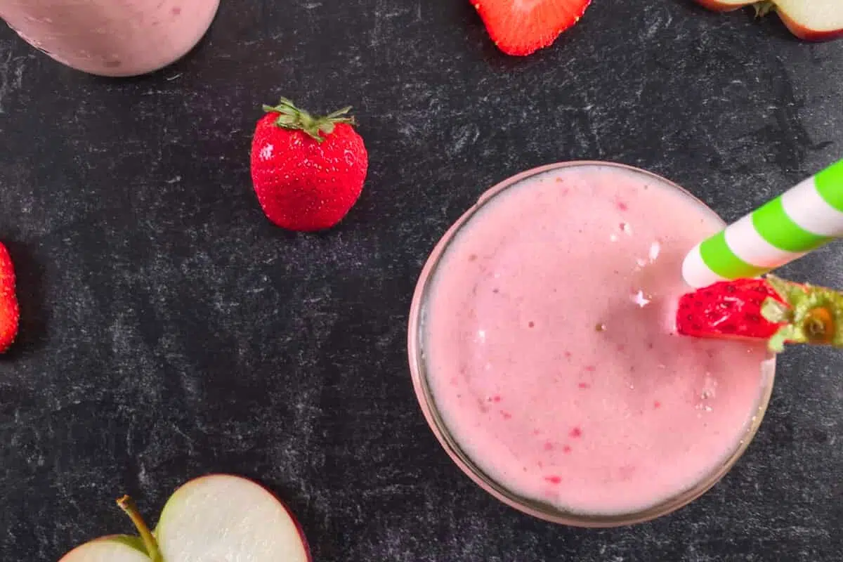 Apple Strawberry Smoothie overhead view.