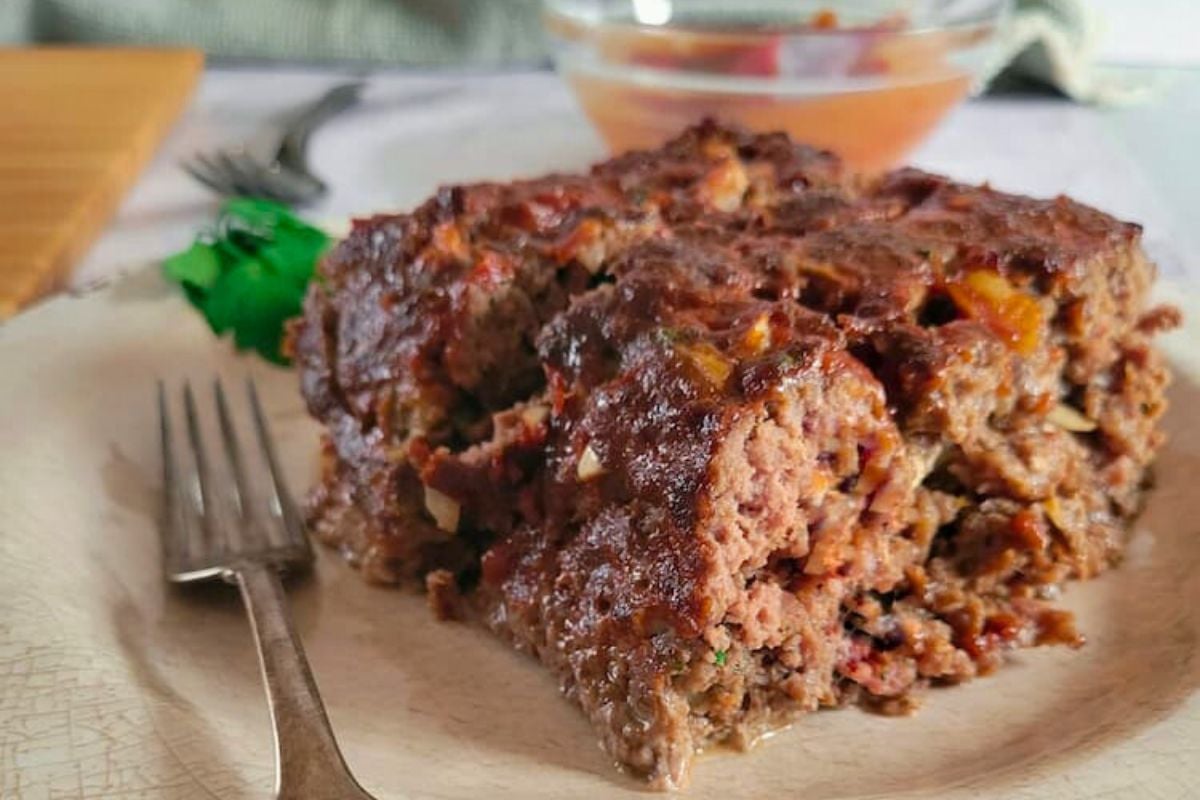 Meatloaf in the Air Fryer close up look.