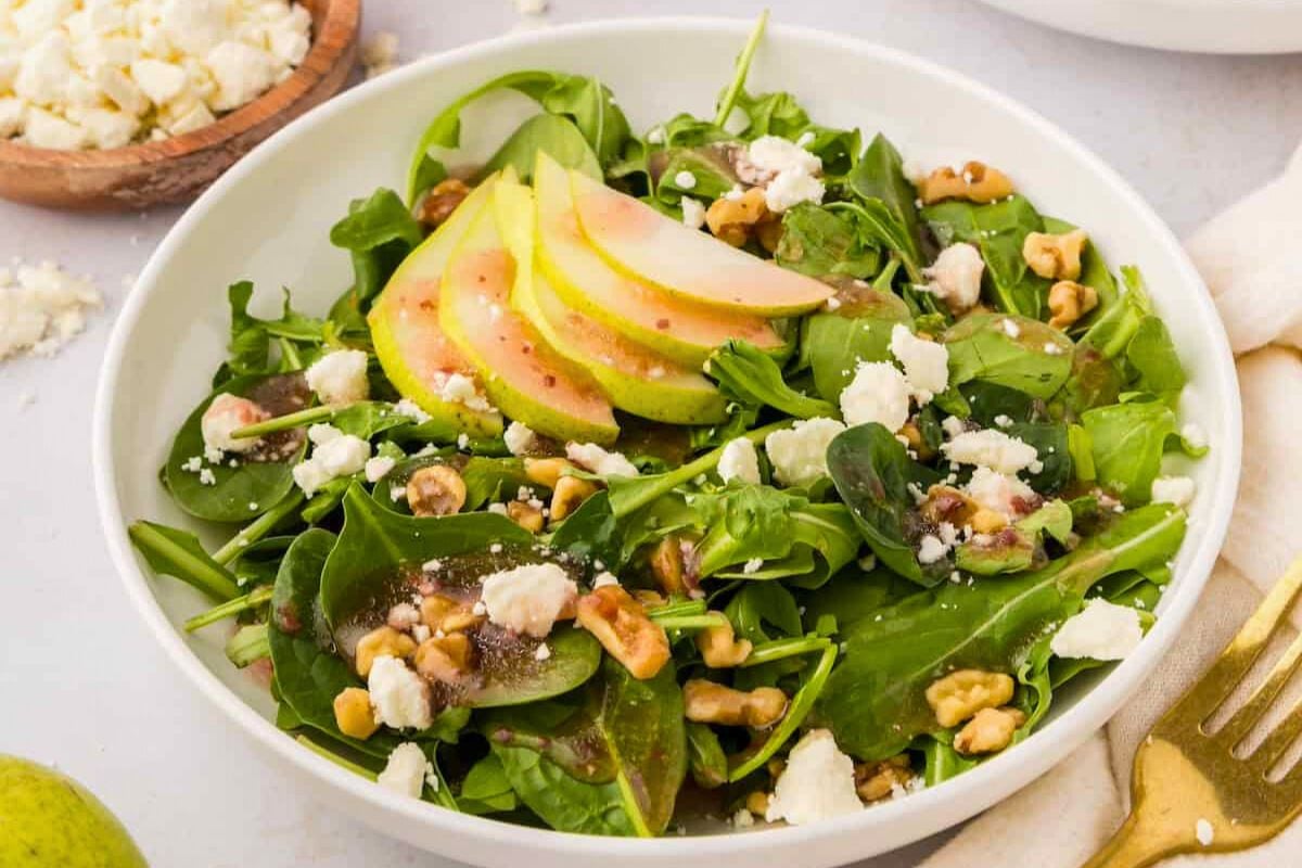 Walnut Pear Salad close up look.