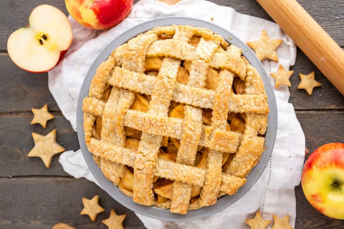 Apple Pie overhead view.
