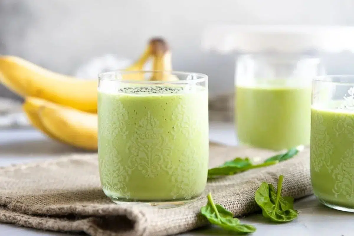 Green Smoothie in a glass.