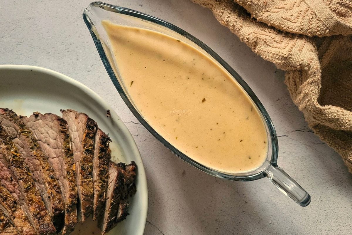 21 Meals That People Think Are Easy Until They Try Doing Them Right 2 Keto Gravy overhead view.