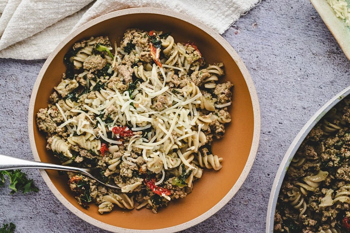 Ground Turkey Pesto Pasta with Kale in a bowl.