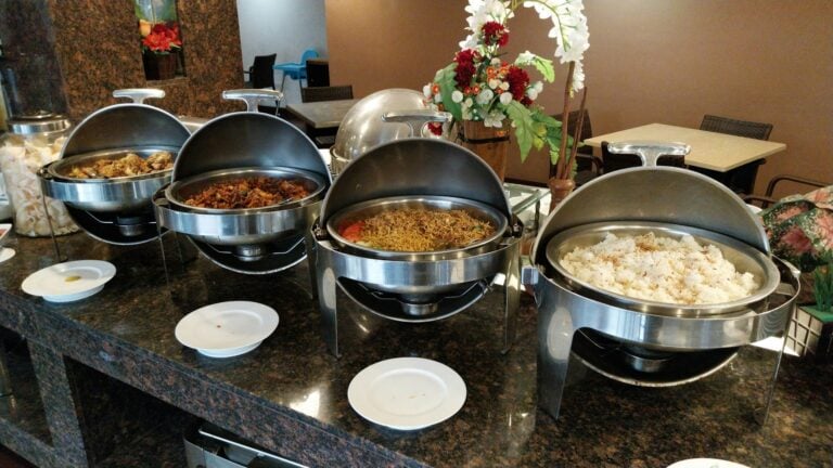 Frequent Buffet Blunders and How to Prevent Them
